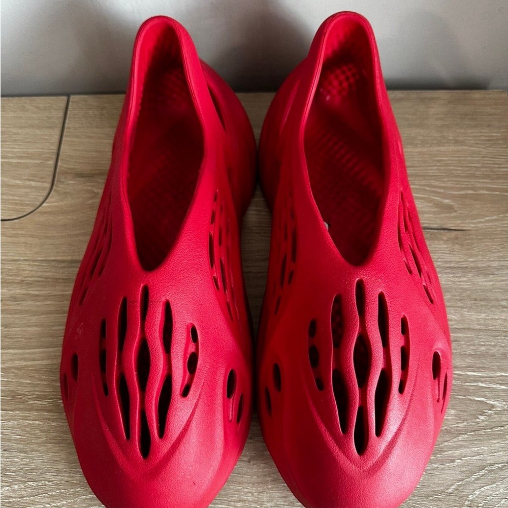 Red Yeezy foam runners